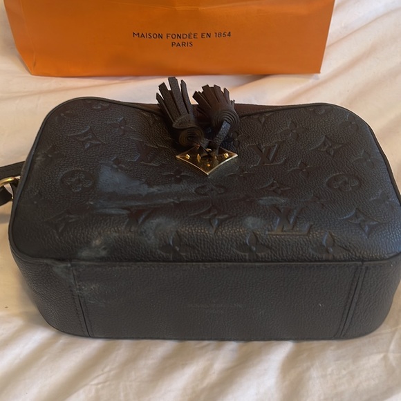 Louis Vuitton purse - Picture 7 of 11